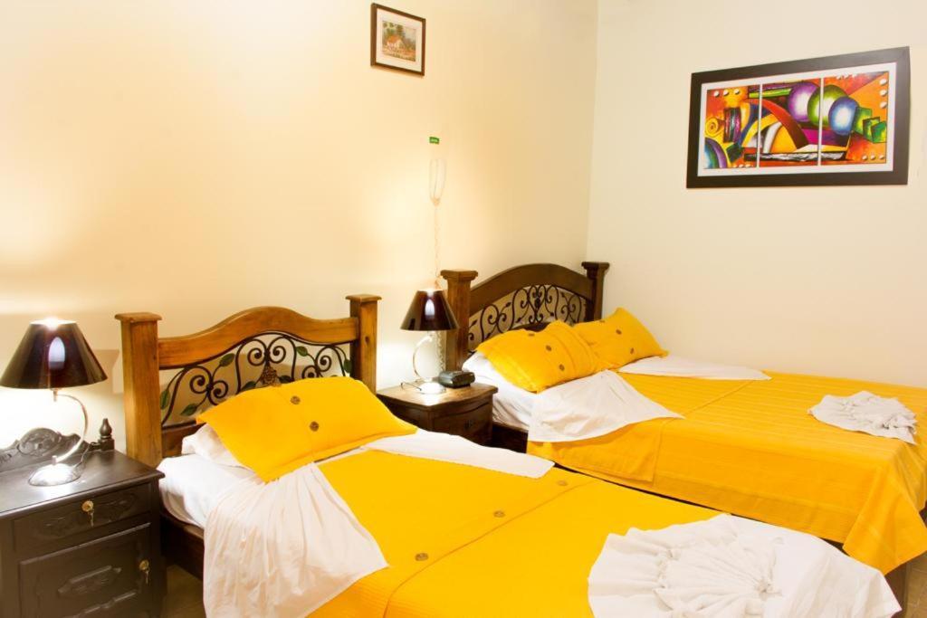 Hotel D' Oscar Кали Экстерьер фото
